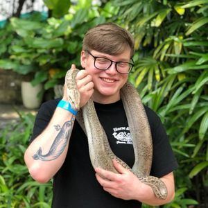 Meet your Posher, Cody